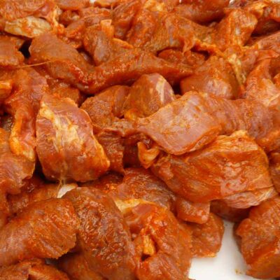 Puten-Oberkeulengeschnetzeltes mariniert