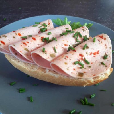 Puten-Paprika-Lyoner Aufschnitt